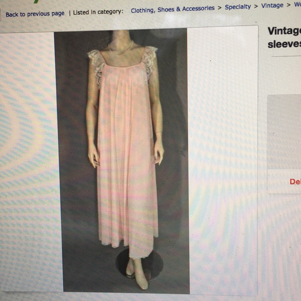 Vintage lucie Ann pink 128”full sweep nightgown .